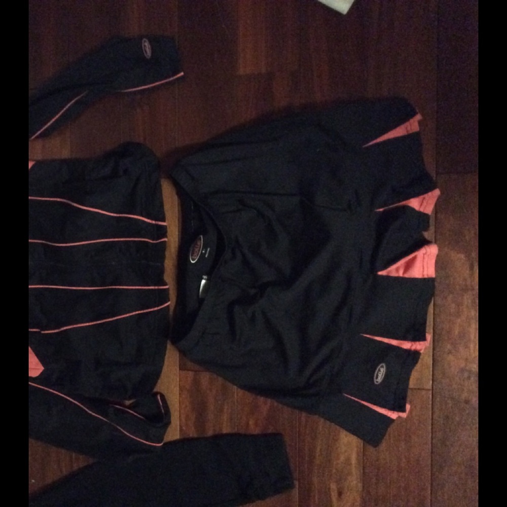 Belle Women Jacket and Skirt Set. Black and PInk M